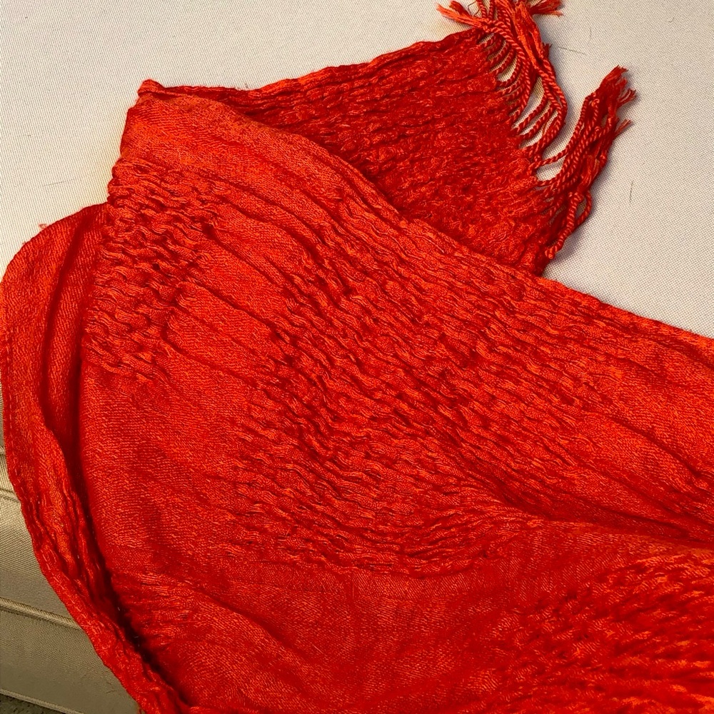 Soft Woven Crinkled Coral Orange Rust Fringe Scarf Lightweight Travel Multi-Wear